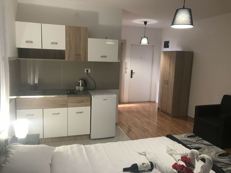 Aparthotel Airport Belgrade Rest Apartments Hotel
