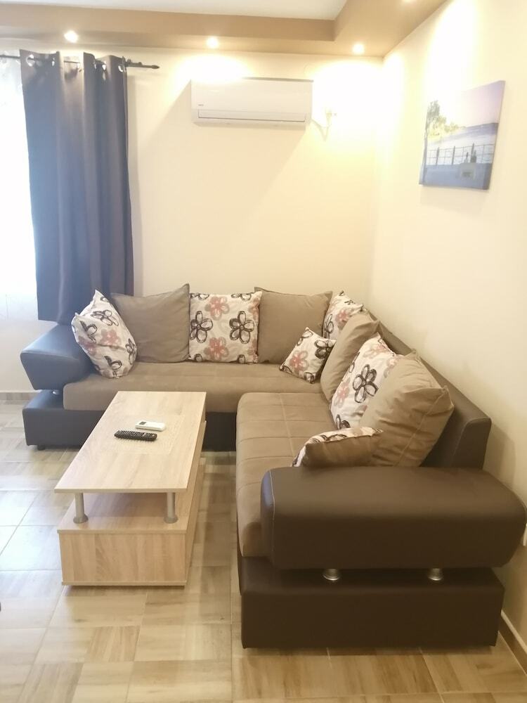 Aparthotel Airport Belgrade Rest Apartments Hotel
