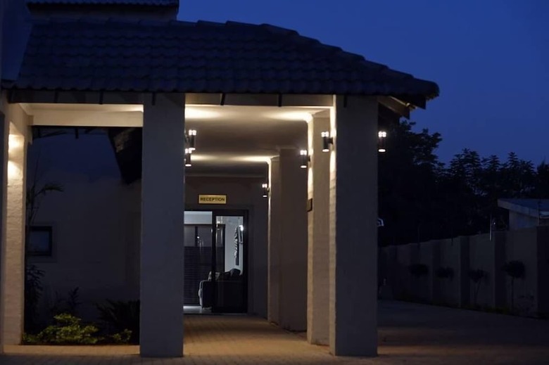 Regent Hotel Kgale
