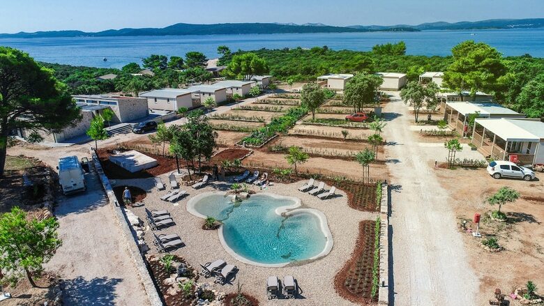 Mobile Homes At Camping Ugljan Resort