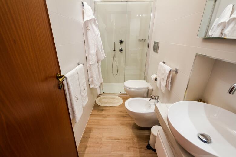 4b B&B