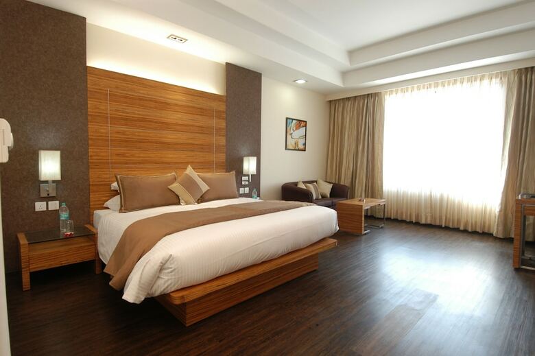 Hotel Mapple Emerald