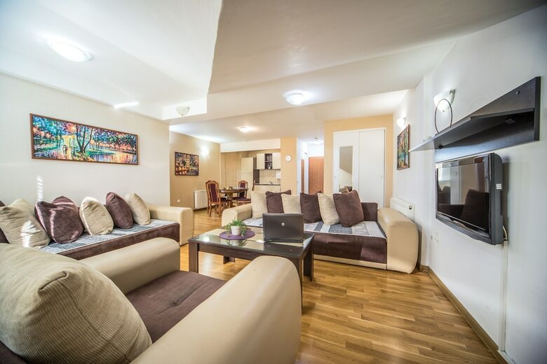 Hotel F Apartments