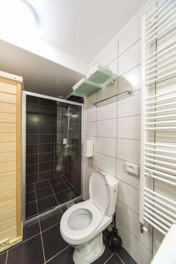 Hotel F Apartments