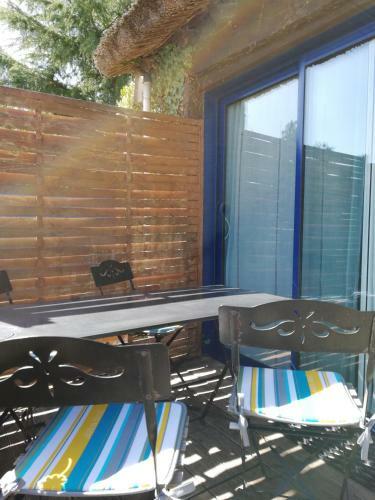 Hostal La Chaumi�re