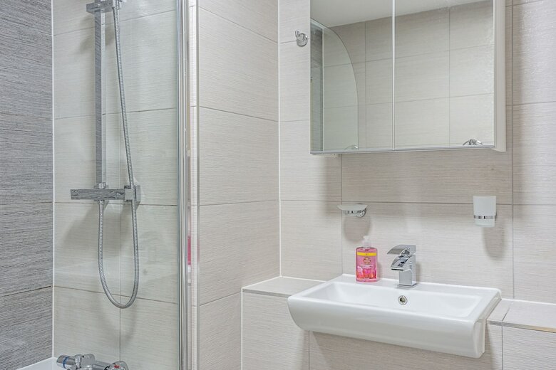 Canary Wharf Stylish Apartment