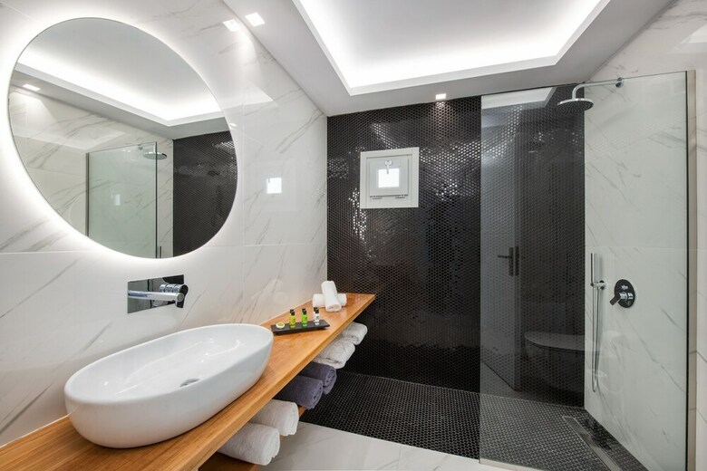 Hotel Harmony Suites