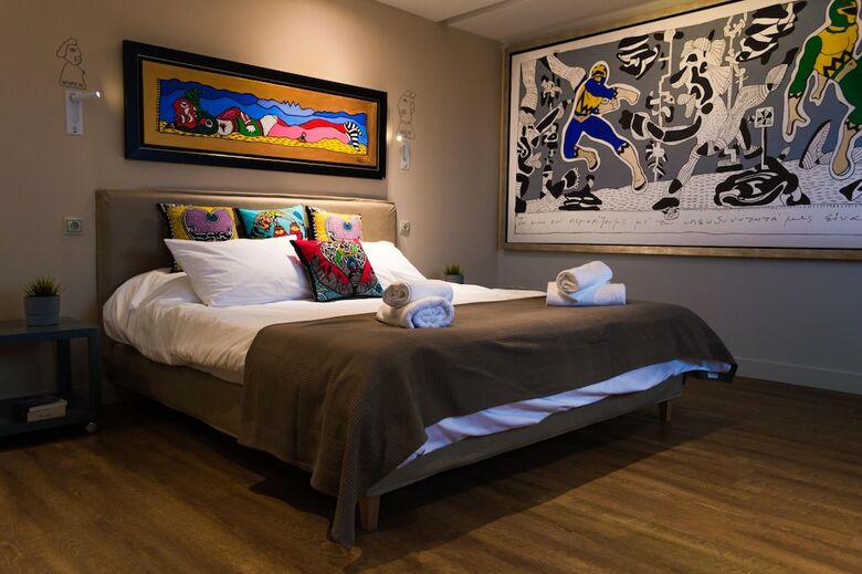 Hostal Greek Gastronomy Center Apartments