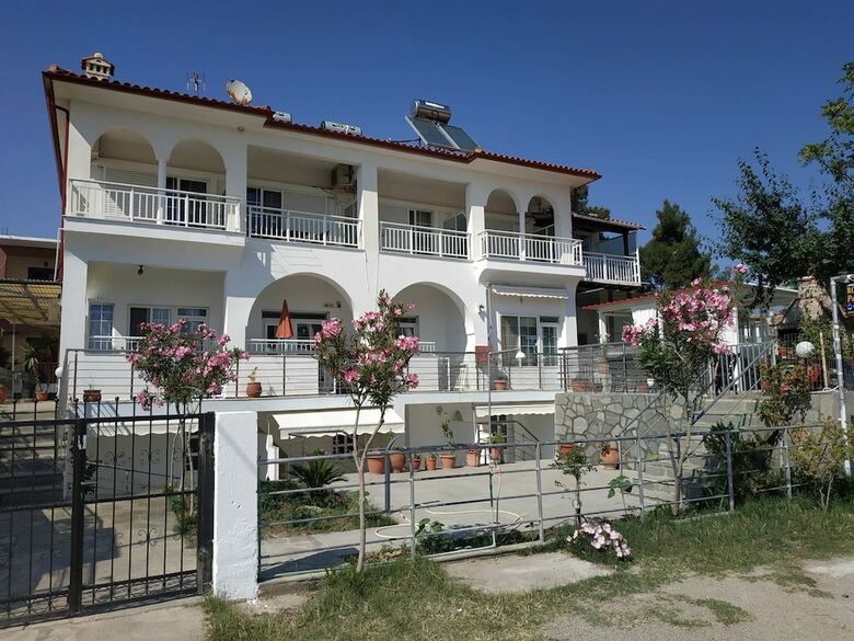 Apartamentos Paschalia House