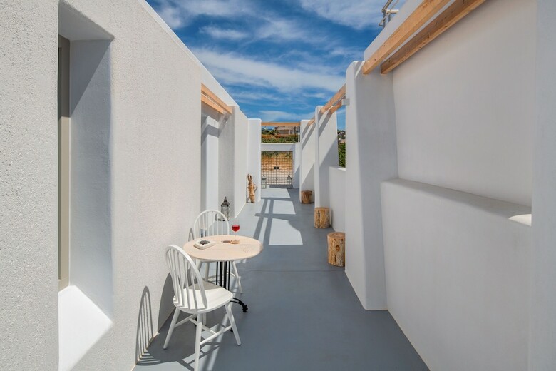 Milestone Villas