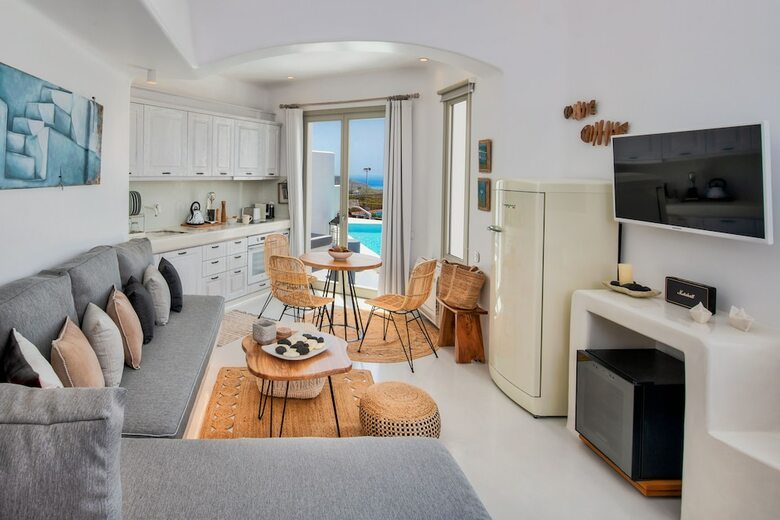 Milestone Villas