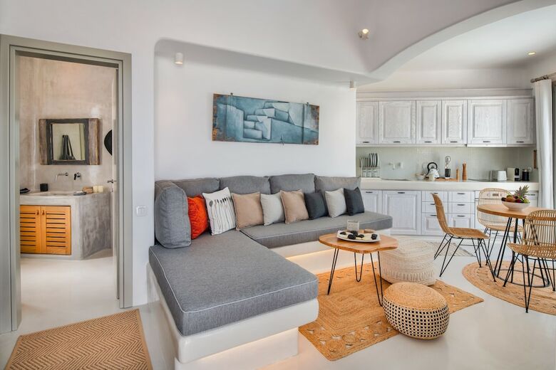 Milestone Villas