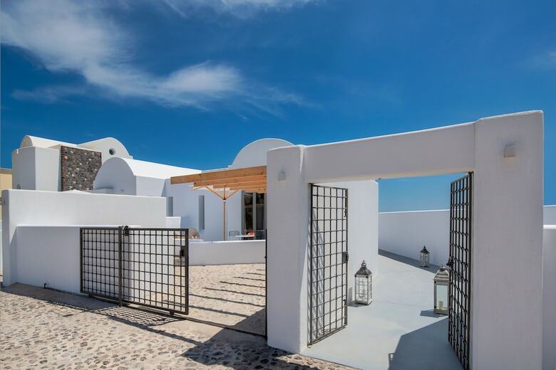Milestone Villas