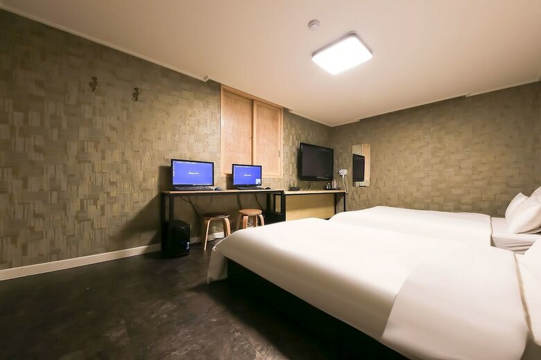 Hotel Bobos