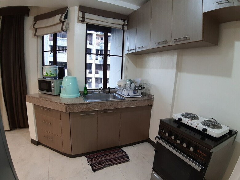 Cebu Winland Tower 2 By P&j