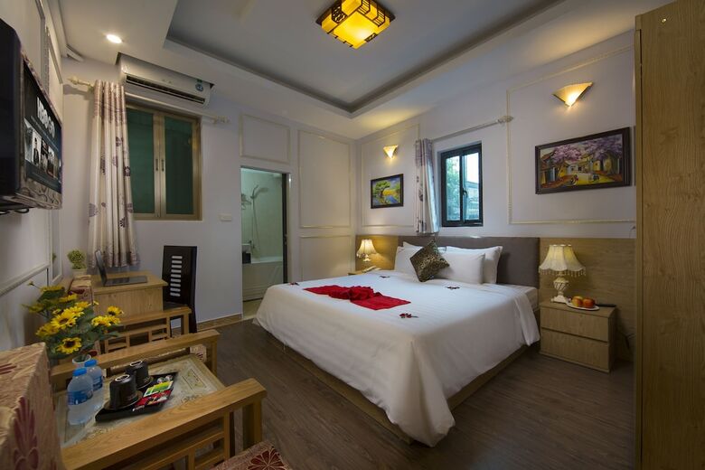 Camel City Hotel