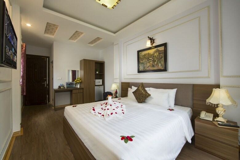 Camel City Hotel