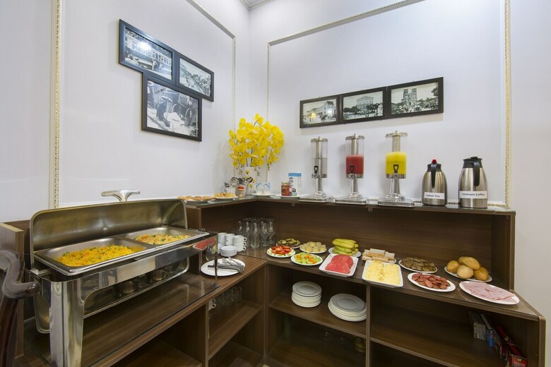 Camel City Hotel
