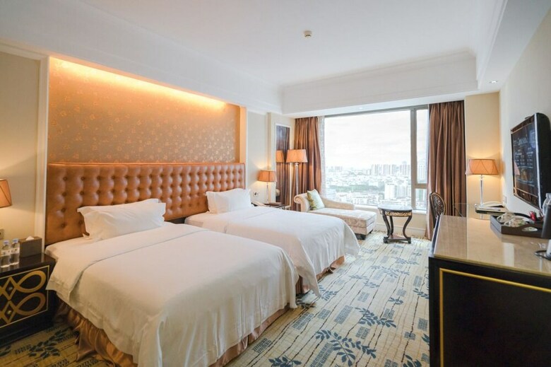 King Century Hotel