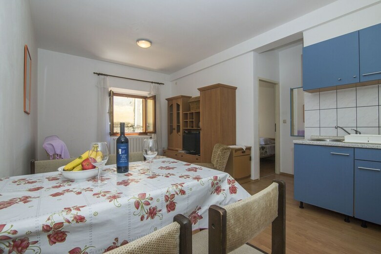 Apartments Jak?a
