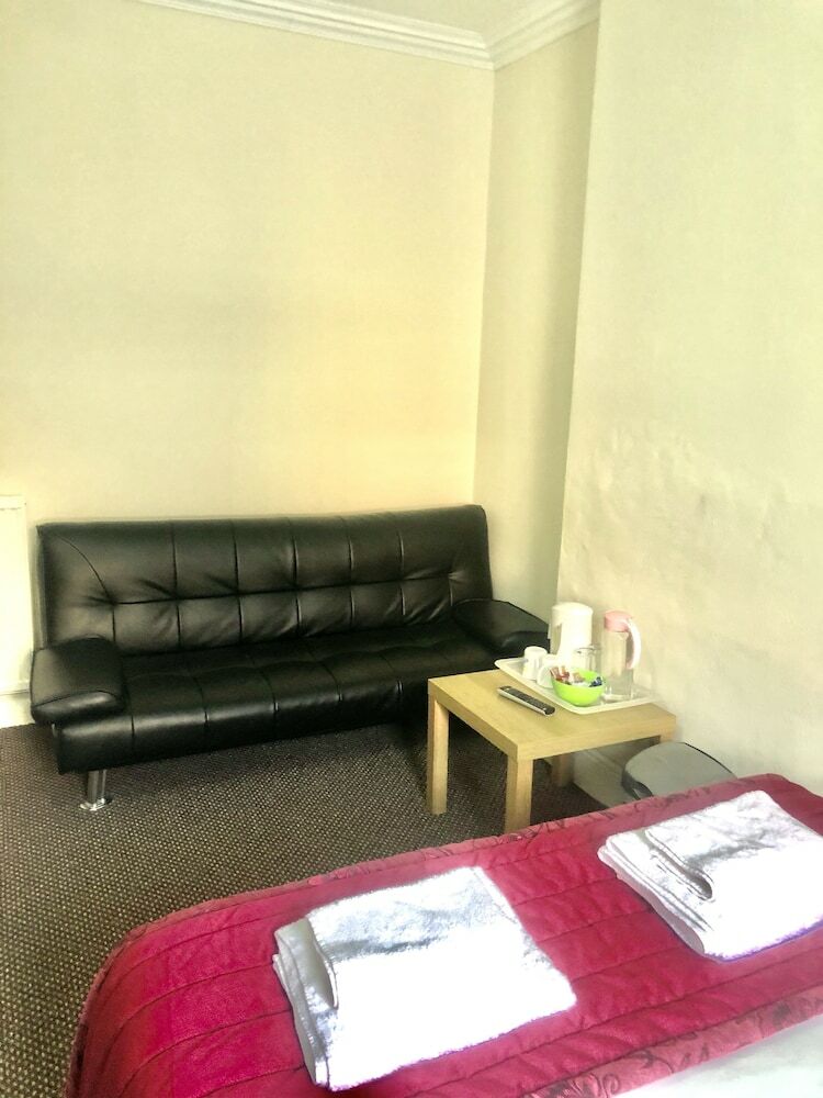 Hotel Dalry Guesthouse