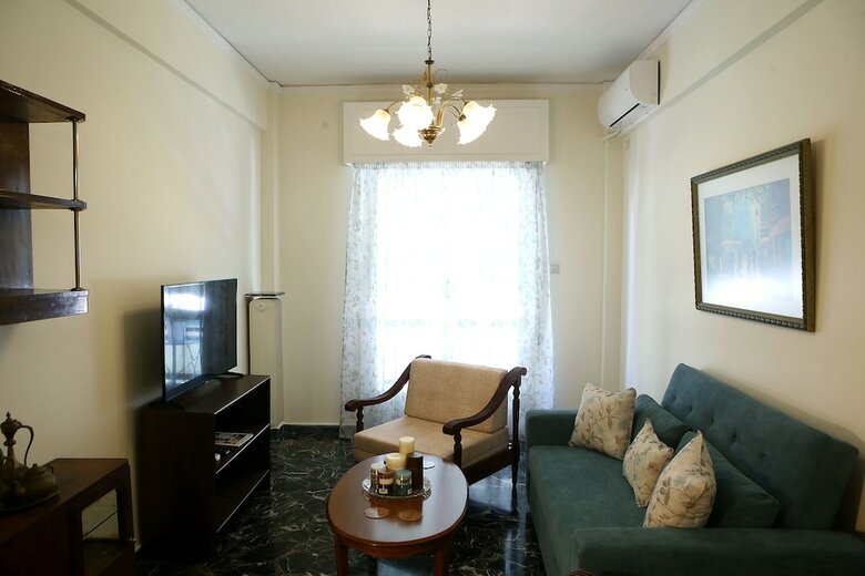 Apartamentos Best House Larisis Metro Athens