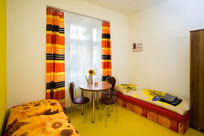 Apartment Four Year Seasons