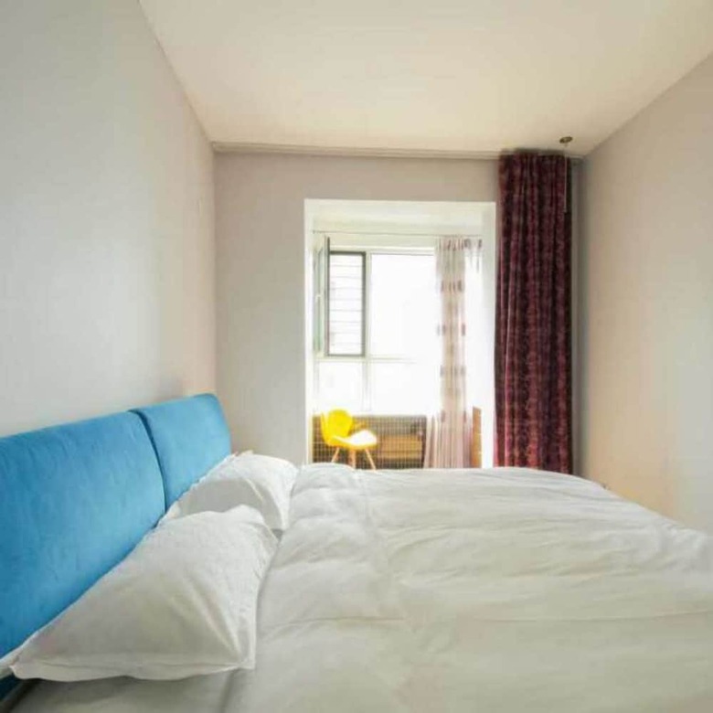 Swan Apartment