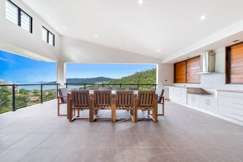 La Casa - Airlie Beach