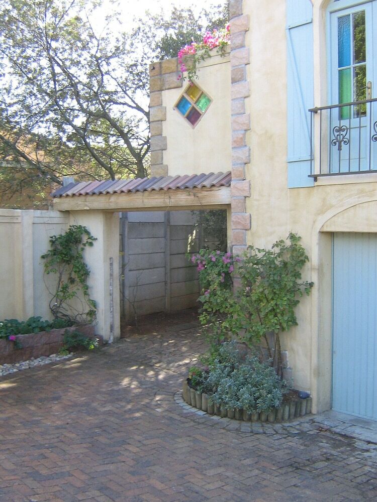 Hotel Aurora Guest Units