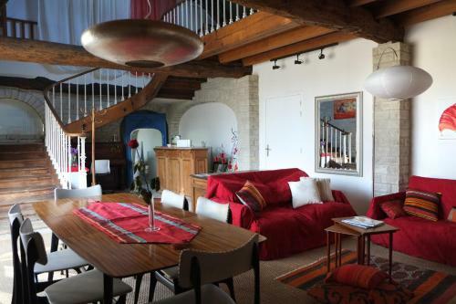 Bed & Breakfast L'ecrin Du Serein, Chez S�verine & Edward