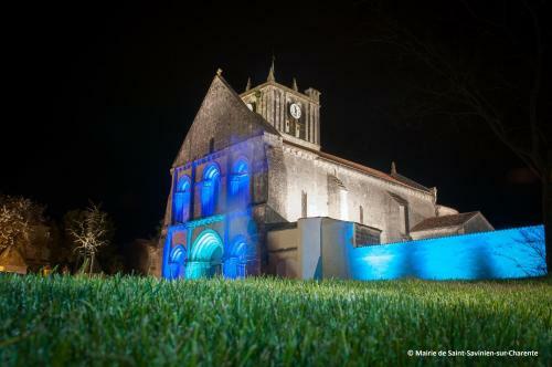 Hotel Le Saint Savinien