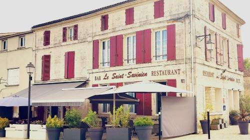 Hotel Le Saint Savinien