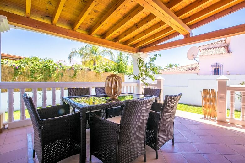 Oleholidays Villa Azucena 500m Playa El Rosario