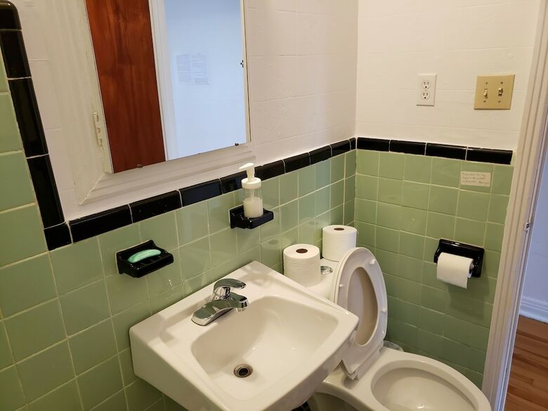 Apartamentos Walk 1 Minutes To Metro Monk Station