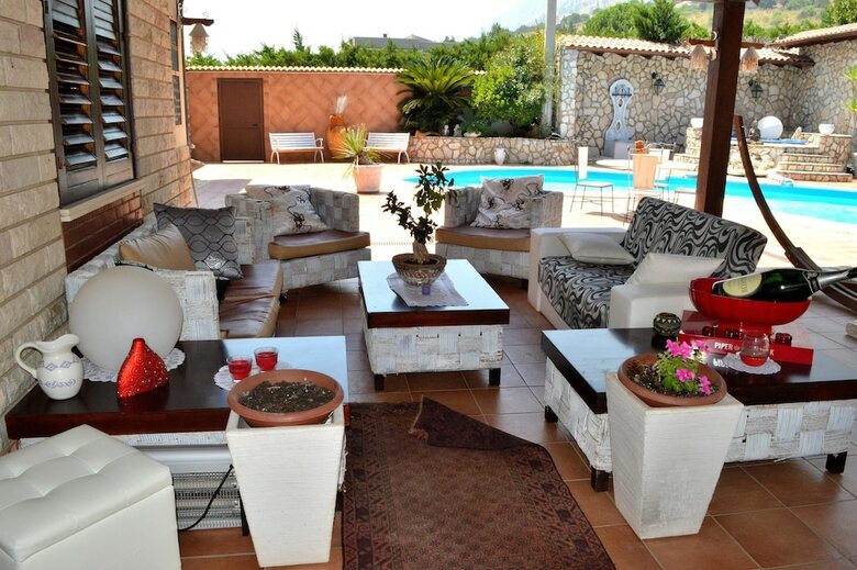 Villa Cleopatra