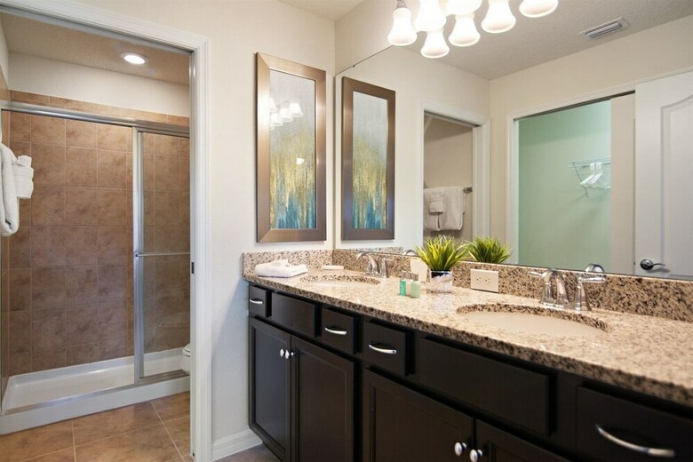 Solterra 5br Splash Pool Townhouse