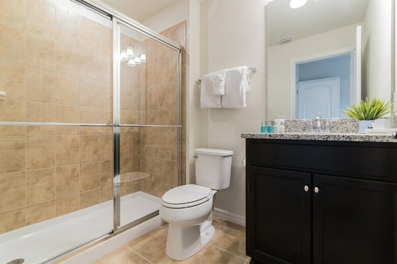 Solterra 5br Townhome W Splash Pool