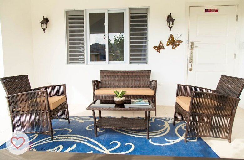 Sea Breeze Villa At Coolshade