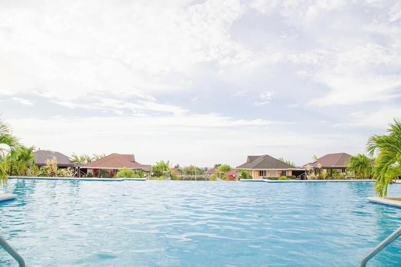 Sea Breeze Villa At Coolshade