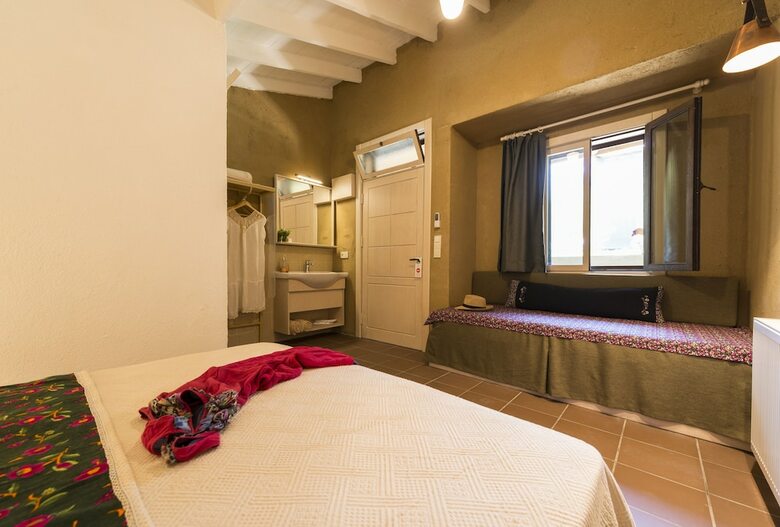 Hotel Manej Urla