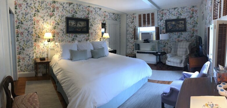 Bed & Breakfast 29 India House