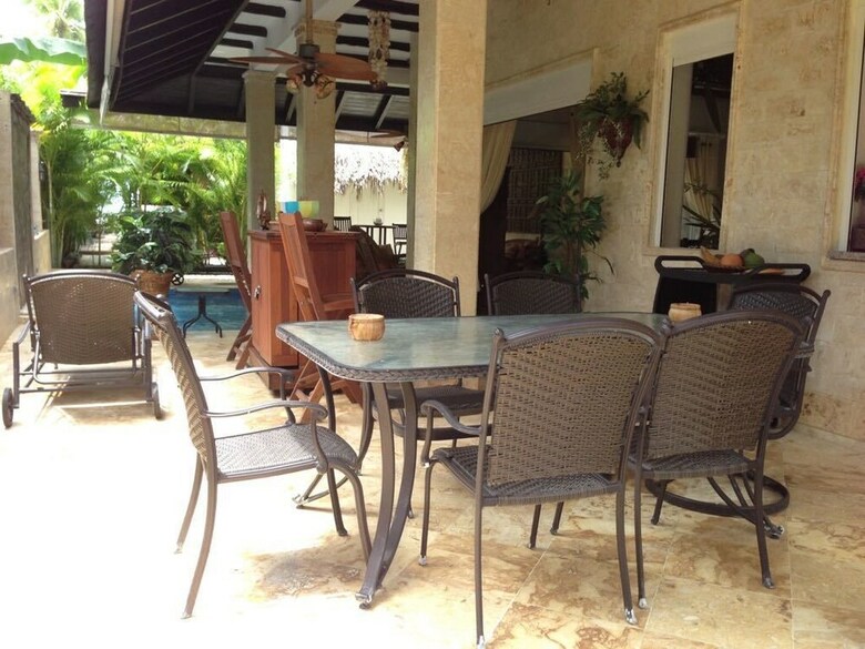 Villa Habibi Coson