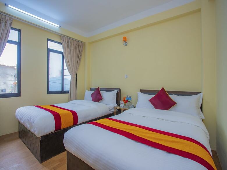 Oyo 460 Hotel Landmark