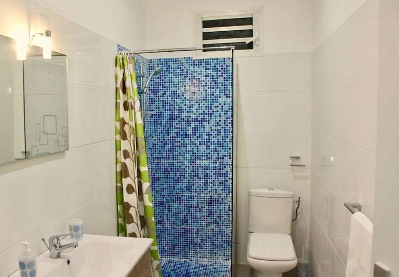 Apartamentos Guest House de Treichville