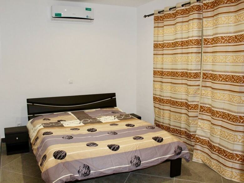 Apartamentos Guest House de Treichville