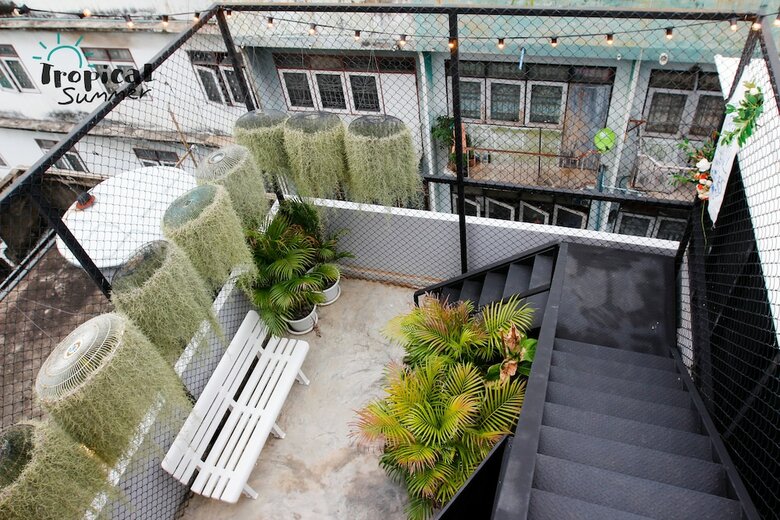 Hostal Tropical Summer Hostel
