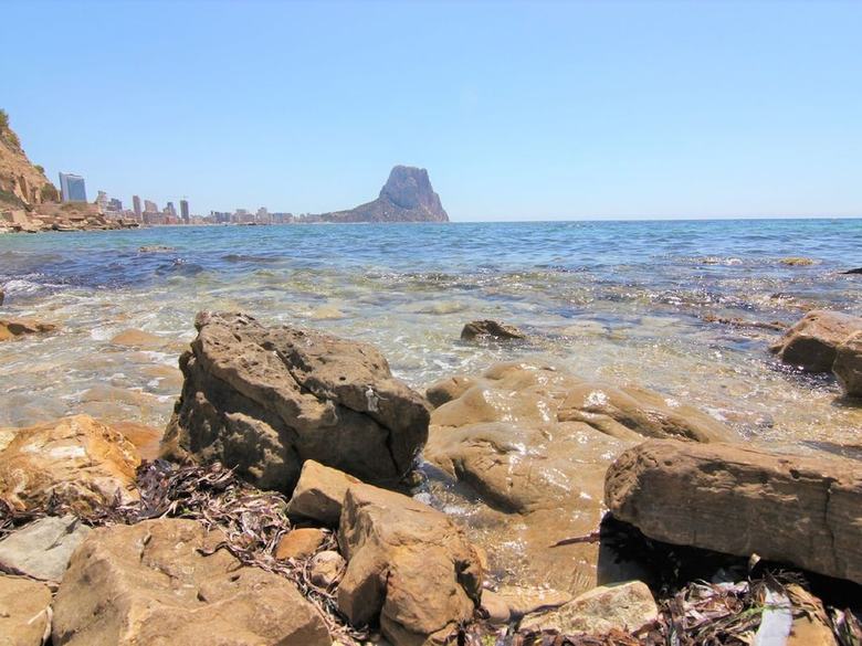 Apartamentos Acaribeq-1�l�nea Playa-wifi Y Garaje Gratis