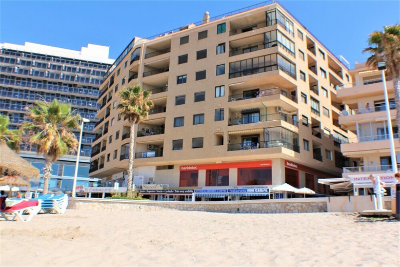 Apartamentos Acaribeq-1�l�nea Playa-wifi Y Garaje Gratis