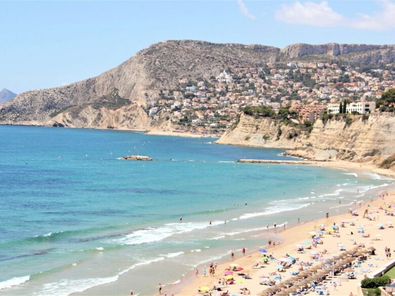 Apartamentos Acaribeq-1�l�nea Playa-wifi Y Garaje Gratis